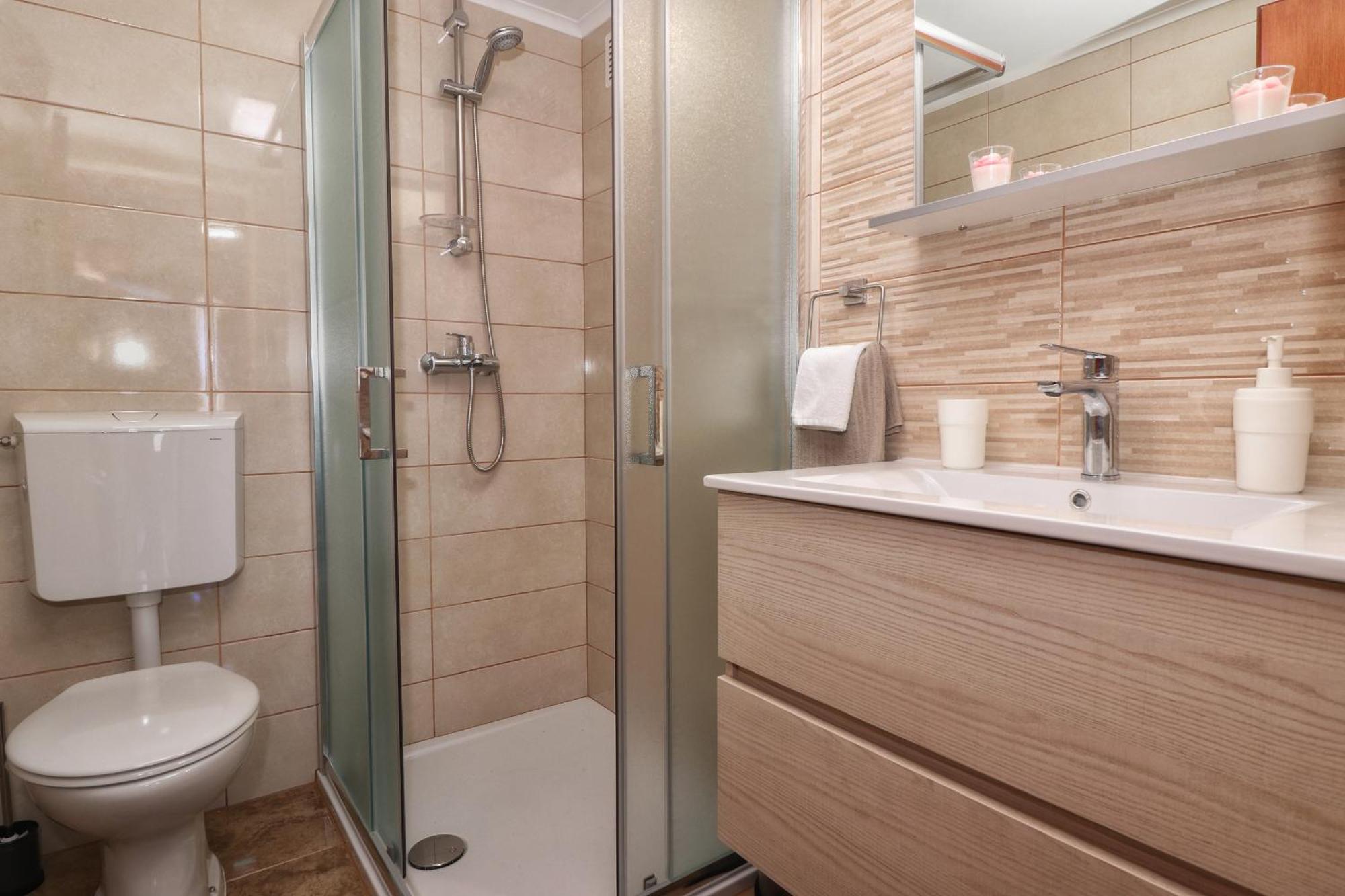 Studio Apartman Edy 3 Pula Exterior photo